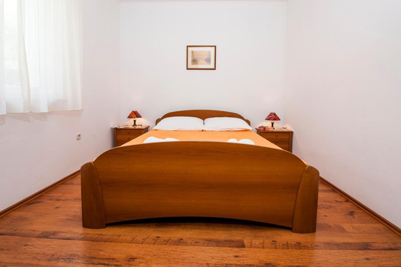 Apartments Bella B Rovinj Exterior photo